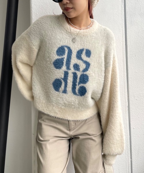 SHAGGIE（シャギー）の「フェザーヤーンソフトタッチ袖ボリュームニット（ニット/セーター・レディース・グレー/チャコールグレー/ナチュラル・FREE）」の18枚目の写真