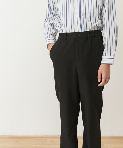 URBAN RESEARCH DOORS（アーバンリサーチドアーズ）の「『WEB/一部店舗限定サイズ』テーパードトラウザー(KIDS)（スラックス・キッズ・グレー/ブラック・135/120/150）」の16枚目の写真