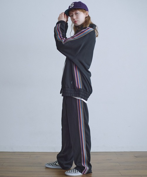 Universal Style Wear（ユニバーサルスタイルウェア）の「Universal 