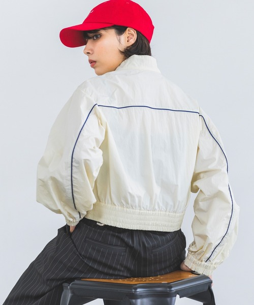 PAGEBOY(ページボーイ)の「パイピングショートブルゾン(ブルゾン・レディース・ホワイト/ブラック/ブルー・FREE)」の19枚目の写真
