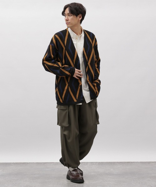 LAKOLE（ラコレ）の「ワンポイント刺繍長袖シャツ / 992195（シャツ/ブラウス・メンズ・ホワイト/ピンク/イエロー/ブルー・MEDIUM/LARGE）」の5枚目の写真