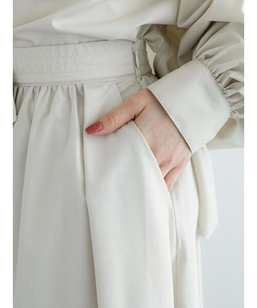 Te chichi（テチチ）の「タイプライターギャザーボリュームスカート（セットアップ可）（スカート・レディース・イエロー/ブルー/グレー・F）」の17枚目の写真