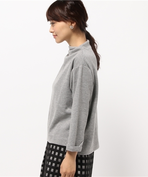 NATURAL BEAUTY BASIC（ナチュラルビューティーベーシック）の「ダンボールボトルネックカットソー（Tシャツ/カットソー・レディース・ブラック/グレー/ホワイト系その他・MEDIUM）」の5枚目の写真