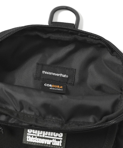 thisisneverthat（ディスイズネバーザット）の「TNT Supplies 2 Shoulder Bag（ショルダーバッグ・メンズ・ブラック/カーキ・FREE）」の6枚目の写真