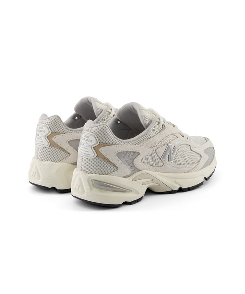 SALON adam et rope'（サロン アダム エ ロペ）の「【公式サイト限定】【New Balance（ニューバランス）】ML725（スニーカー・レディース・キナリ/グレー・22.5cm/23.5cm）」の6枚目の写真