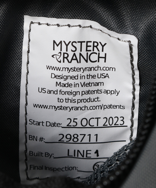 MYSTERY RANCH(ミステリーランチ)の「MYSTERY RANCH / ミステリーランチ Forager Hip Pack(ボディバッグ/ウエストポーチ・メンズ・ブラック・FREE)」の14枚目の写真
