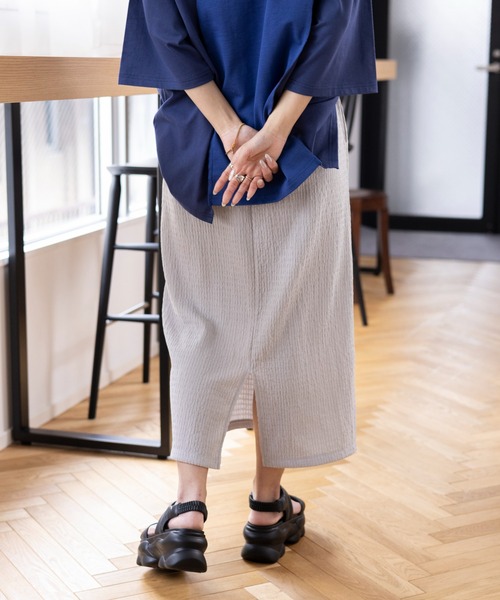 LEPSIM(レプシィム)の「楊柳ナロースカート 987469(スカート・レディース・オレンジ/グレー/ブラック/アイボリー/レッド・TALL/FREE)」の13枚目の写真