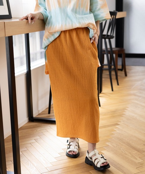 LEPSIM(レプシィム)の「楊柳ナロースカート 987469(スカート・レディース・オレンジ/グレー/ブラック/アイボリー/レッド・TALL/FREE)」の21枚目の写真