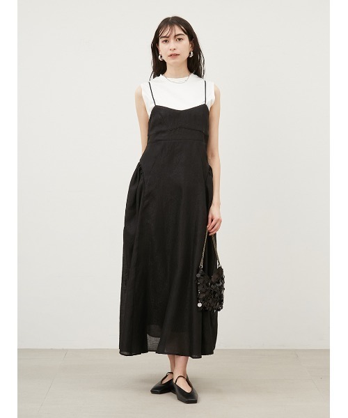 Mila Owen(ミラオーウェン)の「カットレイヤードパネルボリュームワンピース【手洗い可能】(ワンピース・レディース・ドット/イエロー/ブラック・1/0)」の4枚目の写真