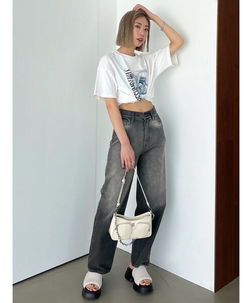 EMODA（エモダ）の「アートビッグTシャツ（Tシャツ/カットソー・レディース・ホワイト/グレー/ブラック・FREE）」の15枚目の写真