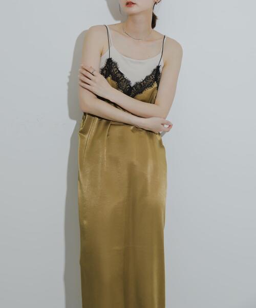 SENSE OF PLACE by URBAN RESEARCH（センスオブプレイスバイアーバンリサーチ）の「レースサテンキャミワンピース（ワンピース・レディース・ベージュ/ネイビー/ブラック・S/ONE）」の4枚目の写真