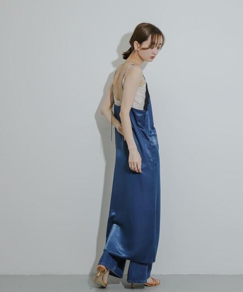 SENSE OF PLACE by URBAN RESEARCH（センスオブプレイスバイアーバンリサーチ）の「レースサテンキャミワンピース（ワンピース・レディース・ベージュ/ネイビー/ブラック・S/ONE）」の21枚目の写真