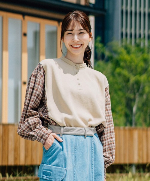 KRIFF MAYER Lady's Collection（クリフメイヤーレディースコレクション）の「リメイク風ヘンリーネックT（Tシャツ/カットソー・レディース・ナチュラル/グレー/ピンク/ネイビー/チャコール・MEDIUM/LARGE）」の9枚目の写真
