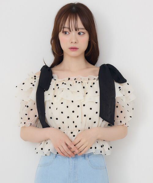 ems excite（エムズエキサイト）の「肩リボンフリルBL（シャツ/ブラウス・レディース・ブラック/グリーン/ホワイト系その他・FREE）」の10枚目の写真