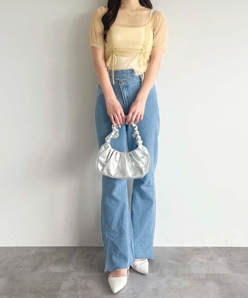 apres jour(アプレジュール)の「アシメスリットフレアデニムパンツ【ZOZOTOWN限定アイテム】(デニムパンツ・レディース・インディゴブルー/ライトブルー・X-LARGE/MEDIUM/SMALL)」の9枚目の写真