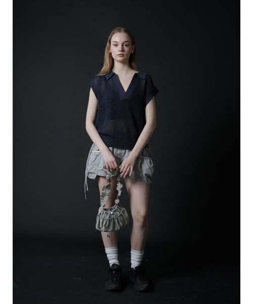 :ETHROF(イーサオブ)の「GLITTER KNIT VEST(ベスト・レディース・ブラック/ブルー・MEDIUM)」の3枚目の写真