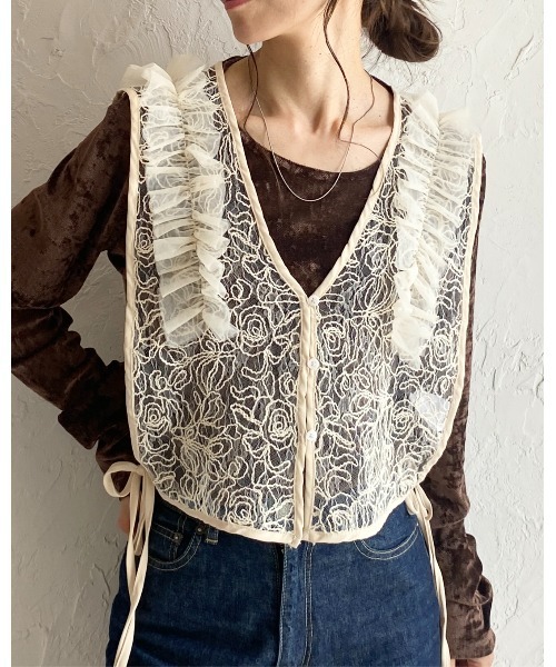 bibiy チュール　ビスチェ　ベスト　トップス セール】2WAYショート丈深Vネック花柄刺繍レースシアーフリル