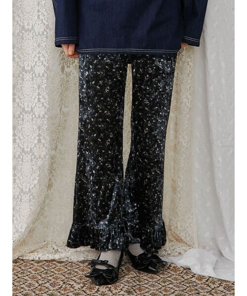 merry jenny（メリージェニー）の「flowerベロアパンツ（スラックス・レディース・ブラック/グリーン・FREE）」の13枚目の写真