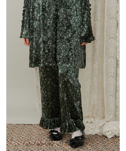 merry jenny（メリージェニー）の「flowerベロアパンツ（スラックス・レディース・ブラック/グリーン・FREE）」の18枚目の写真