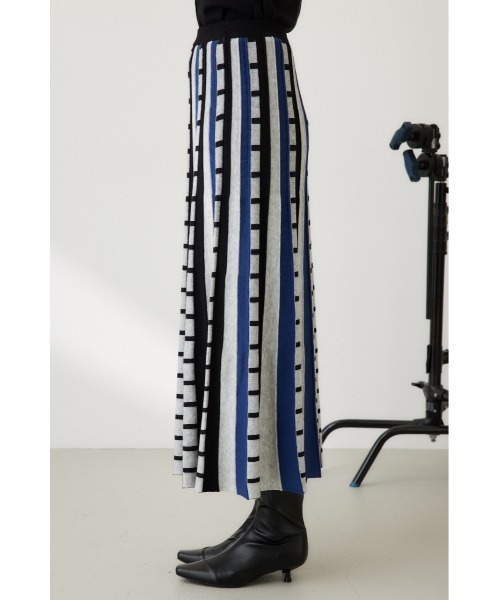 【セール】ジャカードボーダーニットスカート（スカート）｜crie conforto（クリーコンフォルト）