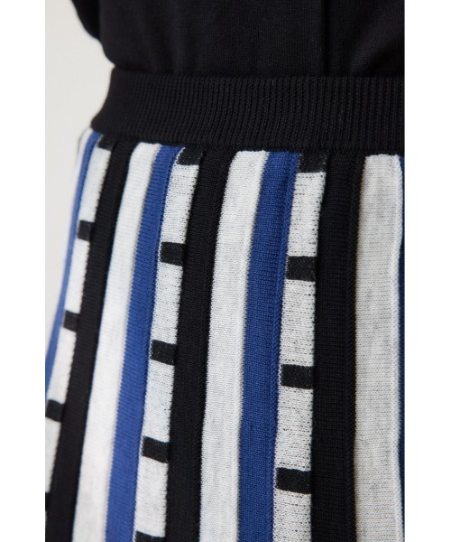 【セール】ジャカードボーダーニットスカート（スカート）｜crie conforto（クリーコンフォルト）