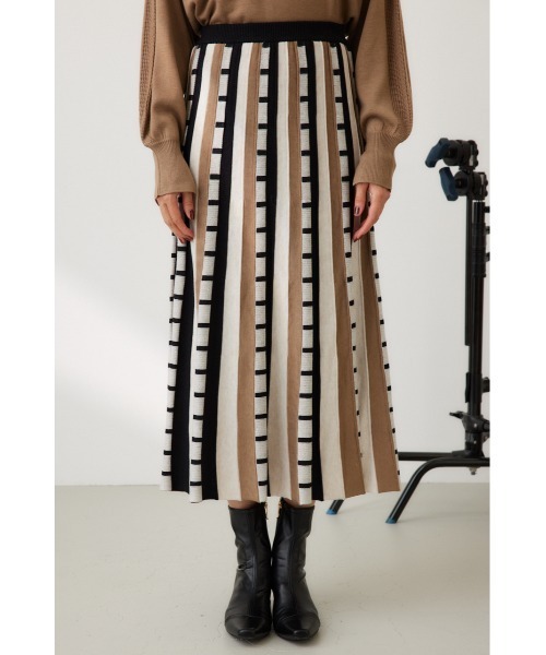 【セール】ジャカードボーダーニットスカート（スカート）｜crie conforto（クリーコンフォルト）