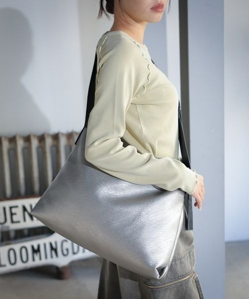 PBLIM(ページボーイリム)の「PBLIM/バイカラートートバッグ(トートバッグ・レディース・シルバー/ブラック・FREE)」の7枚目の写真