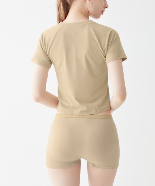 BODY WILD(ボディーワイルド)の「BODY WILD/ボディワイルド STANDARD クルーネックTシャツ(Tシャツ/カットソー・レディース・ブラック/ベージュ系その他/ブルー系その他・MEDIUM/LARGE)」の15枚目の写真