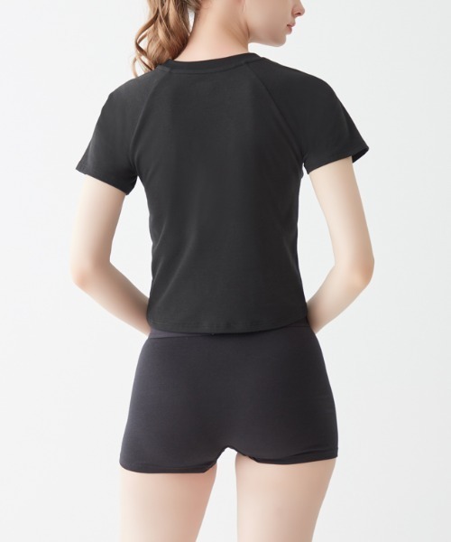 BODY WILD(ボディーワイルド)の「BODY WILD/ボディワイルド STANDARD クルーネックTシャツ(Tシャツ/カットソー・レディース・ブラック/ベージュ系その他/ブルー系その他・MEDIUM/LARGE)」の5枚目の写真