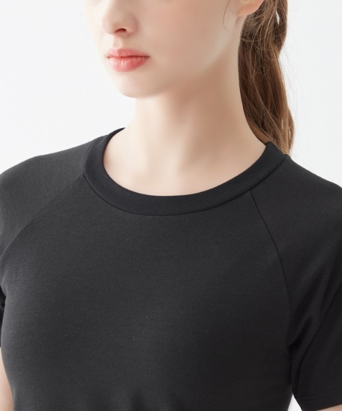BODY WILD(ボディーワイルド)の「BODY WILD/ボディワイルド STANDARD クルーネックTシャツ(Tシャツ/カットソー・レディース・ブラック/ベージュ系その他/ブルー系その他・MEDIUM/LARGE)」の7枚目の写真