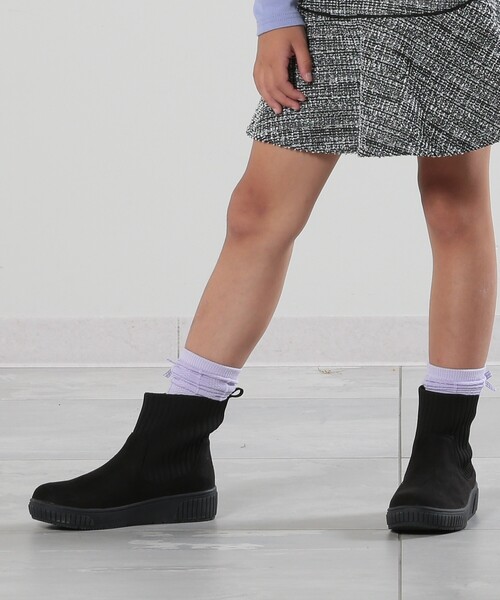 SHOO・LA・RUE（シューラルー）の「◆【リンク/男女兼用】はきぐちニットブーツ（ブーツ・キッズ・アイボリー/ブラック・20/22/21）」の13枚目の写真