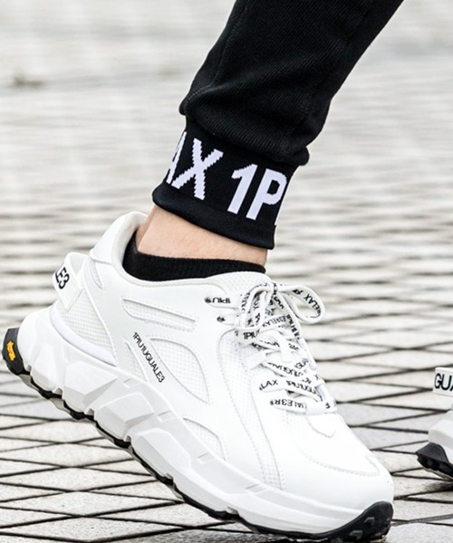 1piu1uguale3 RELAX（ウノピュウノウグァーレトレリラックス）の「1PIU1UGUALE3 RELAX/ウノピゥウノウグァーレトレ リラックス/Vibramソールスニーカー（スニーカー・メンズ・ブラック/ホワイト・26/27/28）」の17枚目の写真