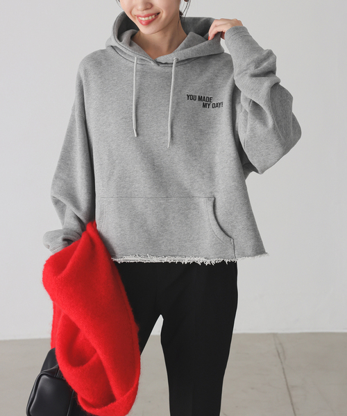 SLOBE IENA（スローブイエナ）の「クロップドフードスウェット（パーカー・レディース・ホワイト/グレー・FREE）」の6枚目の写真