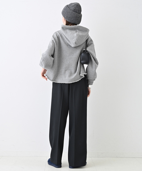 SLOBE IENA（スローブイエナ）の「クロップドフードスウェット（パーカー・レディース・ホワイト/グレー・FREE）」の11枚目の写真