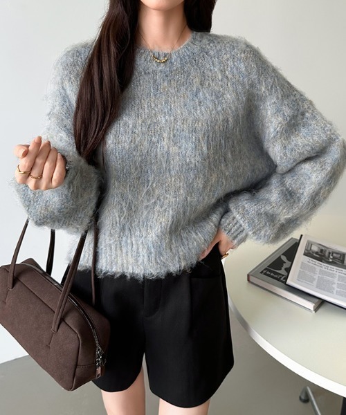 COCOMOMO(ココモモ)の「モヘアタッチ ショート丈 ニットトップス クルーネックセーター(ニット/セーター・レディース・グレー系/イエロー系/ダークブラウン系・FREE)」の7枚目の写真