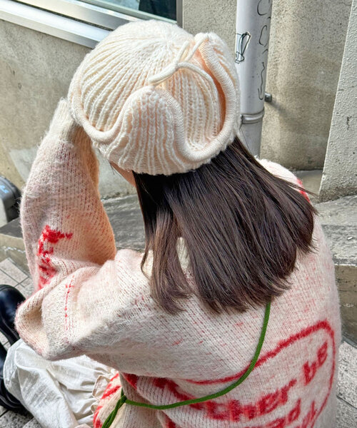 CIAOPANIC(チャオパニック)の「フライトボンバーニットキャップ(キャップ・レディース・レッド/アイボリー/グレー・ONE SIZE)」の8枚目の写真