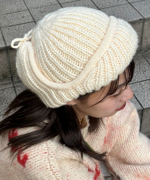 CIAOPANIC(チャオパニック)の「フライトボンバーニットキャップ(キャップ・レディース・レッド/アイボリー/グレー・ONE SIZE)」の11枚目の写真