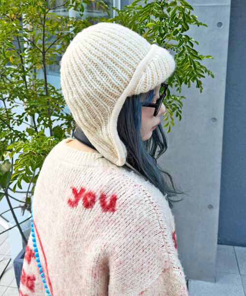 CIAOPANIC(チャオパニック)の「フライトボンバーニットキャップ(キャップ・レディース・レッド/アイボリー/グレー・ONE SIZE)」の12枚目の写真