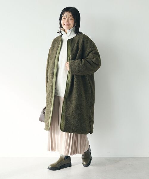 CRAFT STANDARD BOUTIQUE（クラフトスタンダードブティック）の「【リバーシブル】キルティングボアコート（その他アウター・レディース・ダークカーキ/ブラック・M/L/XL）」の4枚目の写真