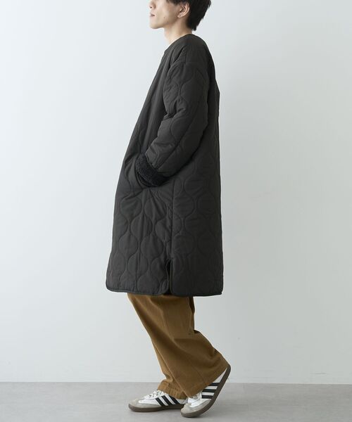 CRAFT STANDARD BOUTIQUE（クラフトスタンダードブティック）の「【リバーシブル】キルティングボアコート（その他アウター・レディース・ダークカーキ/ブラック・M/L/XL）」の21枚目の写真