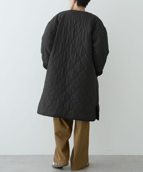 CRAFT STANDARD BOUTIQUE（クラフトスタンダードブティック）の「【リバーシブル】キルティングボアコート（その他アウター・レディース・ダークカーキ/ブラック・M/L/XL）」の22枚目の写真