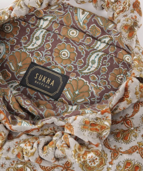 BAYFLOW（ベイフロー）の「※[ペットボトルも入る]プリントベルベット巾着（ハンドバッグ・レディース・ブルーグレー/ホワイト・FREE）」の11枚目の写真