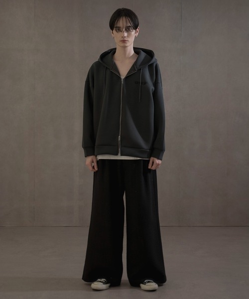 LUCY（ルーシー）の「LUCY/KEEPWARM BIGZIPパーカー（パーカー・メンズ・ライトグレー/チャコール・FREE）」の4枚目の写真