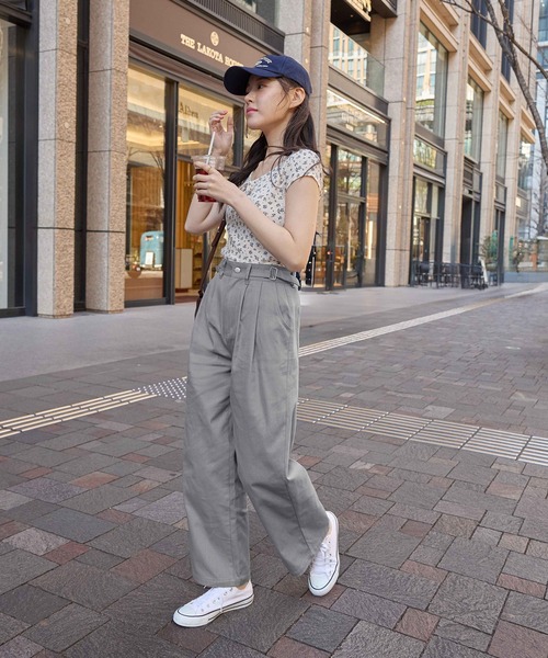 CHAN ME（チャンミ）の「ツーストラップコットンワイドパンツ（ロング丈）（その他パンツ・レディース・ブルーグレー/ブラック/ベージュ/カーキ/ピンク・SMALL/MEDIUM/LARGE/X-LARGE）」の2枚目の写真