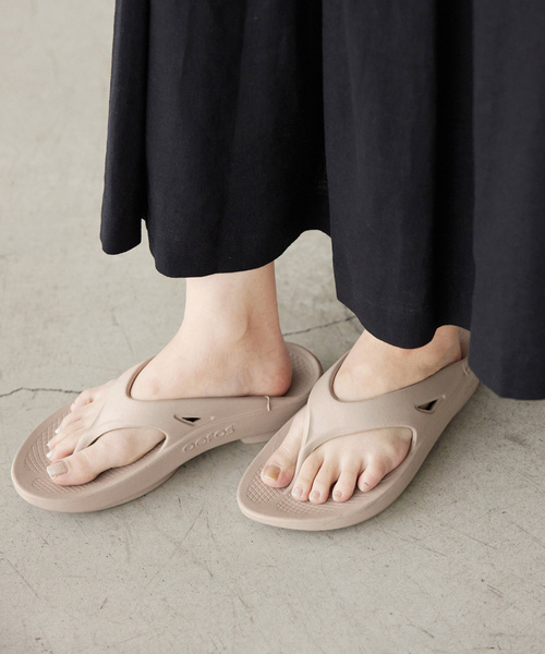 【新品】OOFOS リカバリーサンダル OOFOS/ウーフォス】O Original / リカバリーサンダル【WEB限定