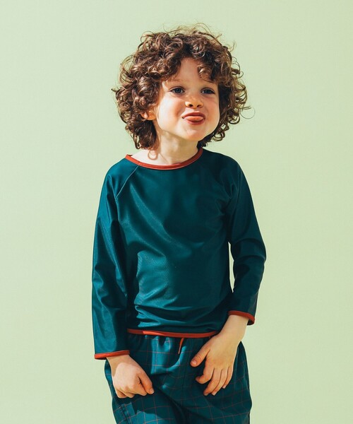 こども ビームス（コドモビームス）の「長袖 プルオーバー ラッシュガード 2025SS（100～130cm）（ラッシュガード・キッズ・イエロー系その他4/ダークグリーン・100/110/120/130）」の15枚目の写真