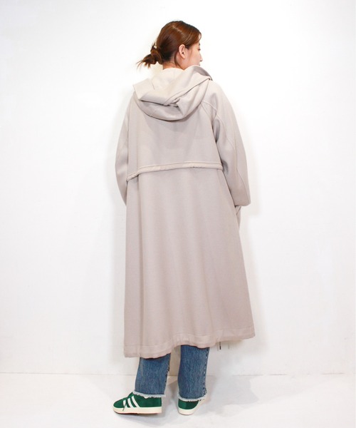 スタンブリー/コート STUMBLY スタンブリー グレー ポンチョ・ケープ スタンブリー/コート STUMBLY スタンブリー グレー ポンチョ・ケープ