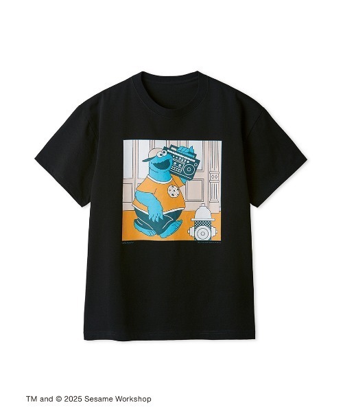 SESAME STREET(セサミストリート)の「【UNISEX】クッキーモンスター アートTシャツ(RADIO)(Tシャツ/カットソー・レディース・ライム/ブラック・MEDIUM/LARGE)」の2枚目の写真