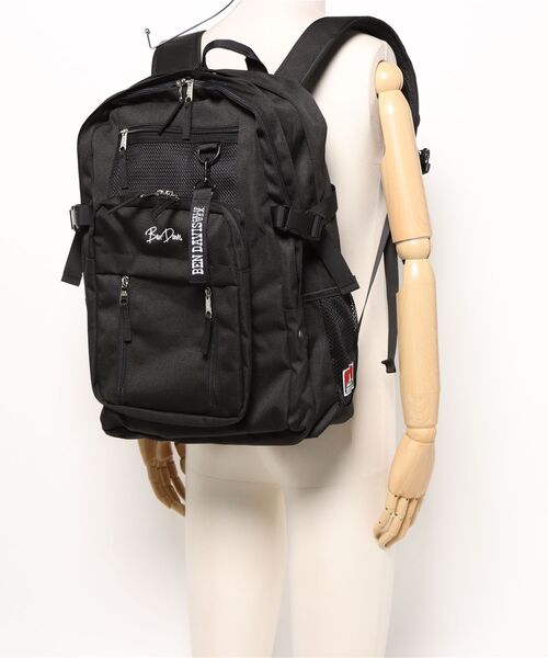 BEN DAVIS(ベンデイビス)の「《BEN DAVIS》LARGE DAYPACK 29L(バックパック/リュック・メンズ・ライトベージュ/ブラック×ホワイト/ブラック×パープル/ブラック×レッド・FREE)」の12枚目の写真