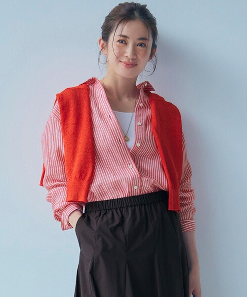 23区 S(ニジュウサンクチイサイサイズ)の「LIBECO ベーシック シャツ(シャツ/ブラウス・レディース・ホワイト系/ネイビー系/オレンジ系1/ダークグリーン系1/ダークブラウン系1/ローズ系/ベージュ系/ふじ色系1・32)」の8枚目の写真